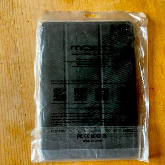 3 for $15 ITEM 

©️Moko 10.5in Case for ©️Samsung Galaxy Tablet - Picture 2 of 3